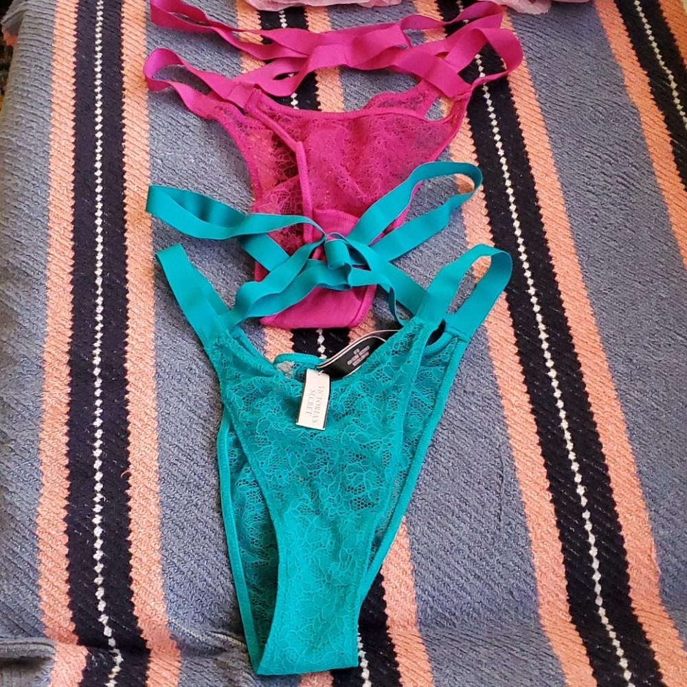 New Victoria secret thongs elastic wrap in waist
